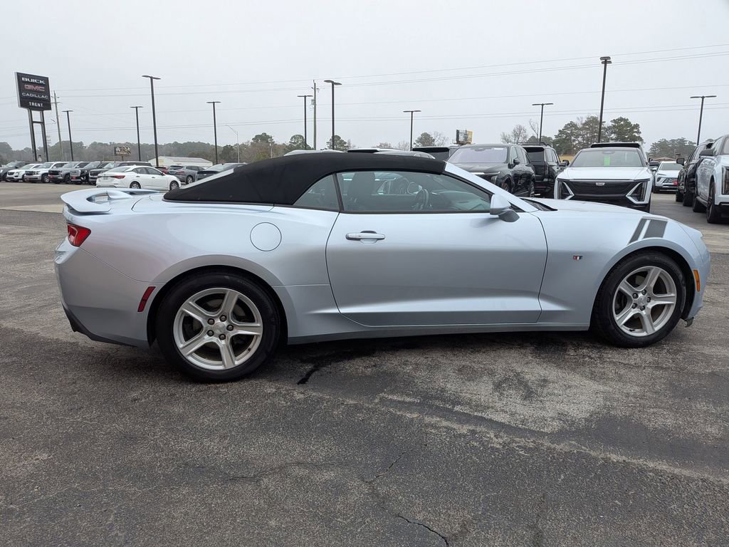 Used 2017 Chevrolet Camaro LT image 6