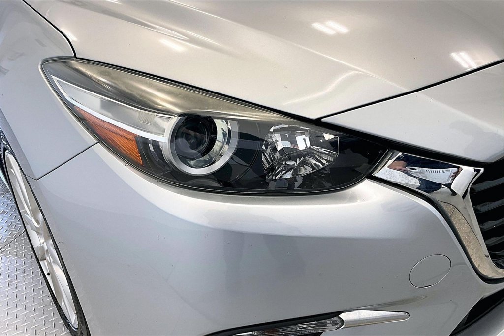 Used 2017 MAZDA MAZDA3 Grand Touring FWD image 30