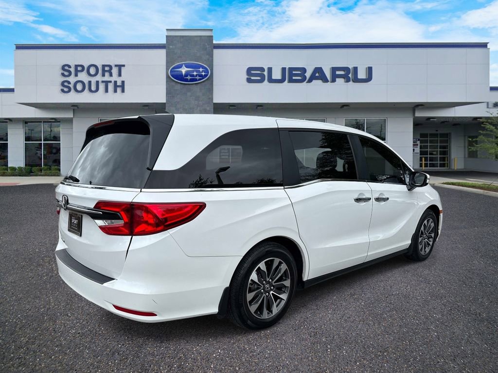 Used 2024 Honda Odyssey EX-L image 3