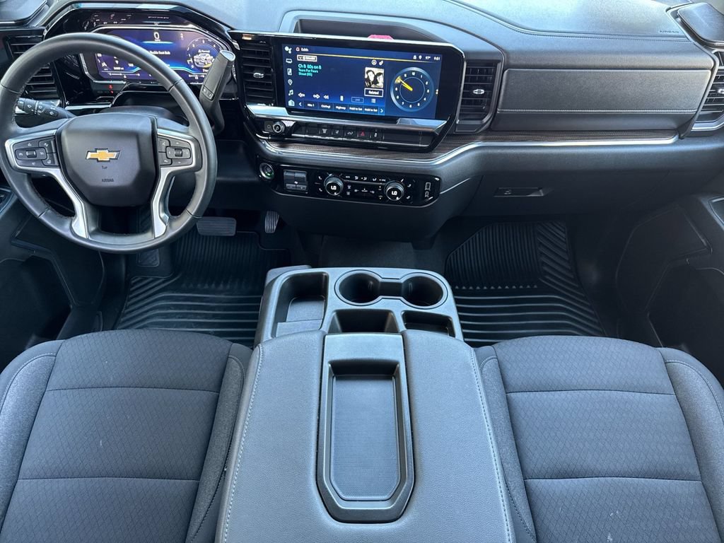 Used 2024 Chevrolet Silverado 2500 LT RWD image 14