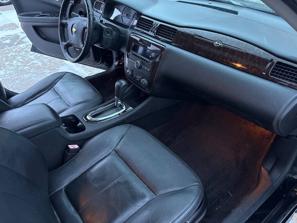 Used 2014 Chevrolet Impala LTZ FWD image 10