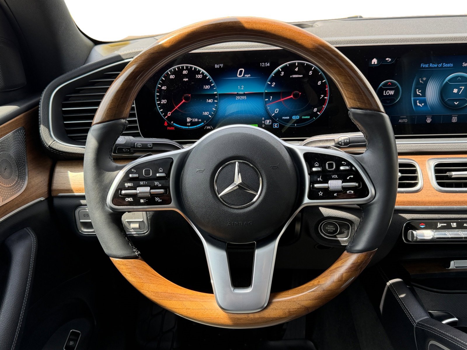 Used 2022 Mercedes-Benz GLS 450 4MATIC image 11