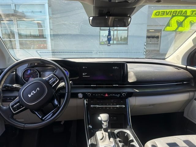 Certified 2022 Kia Carnival SX FWD image 10