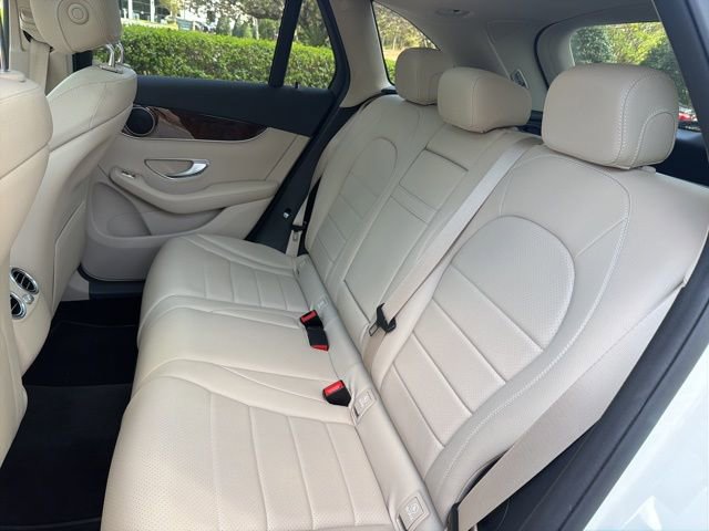 Used 2016 Mercedes-Benz GLC 300 4MATIC image 20