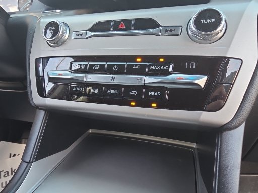 Certified 2021 Ford Explorer XLT AWD/4WD image 5