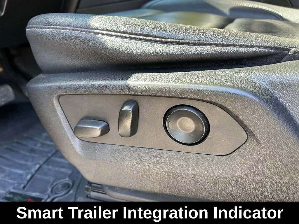 Used 2022 Chevrolet Suburban LT w/ Max Trailering Package image 17