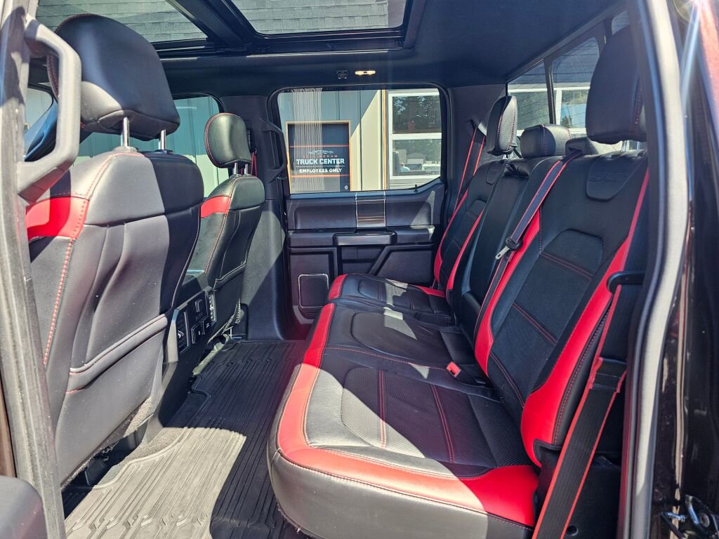 Used 2018 Ford F150 Lariat w/ Equipment Group 502A Luxury image 16