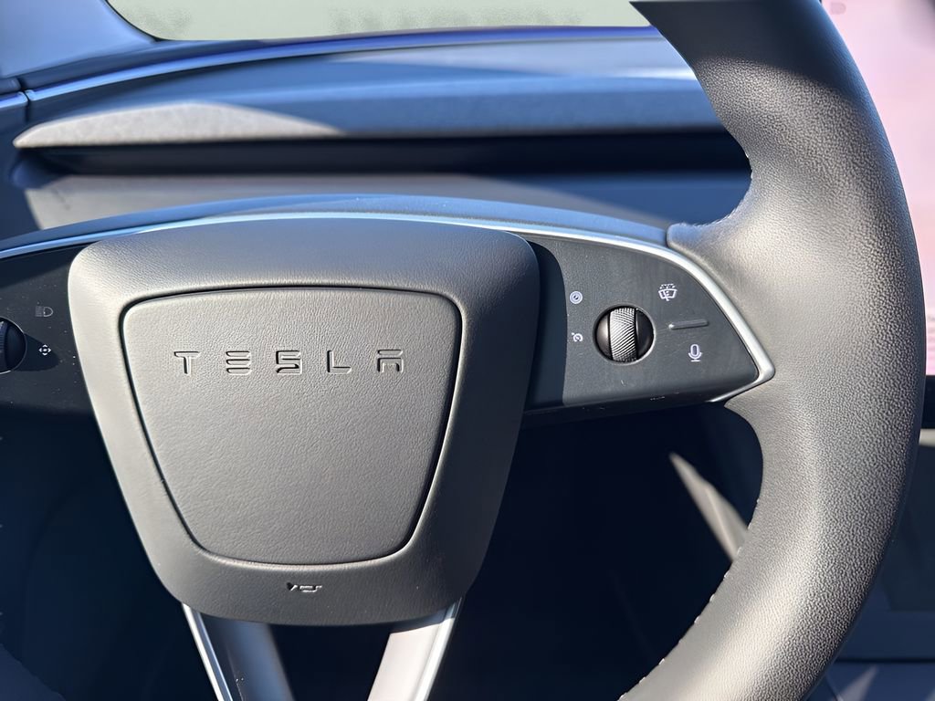 Used 2024 Tesla Model 3 Standard Range image 18