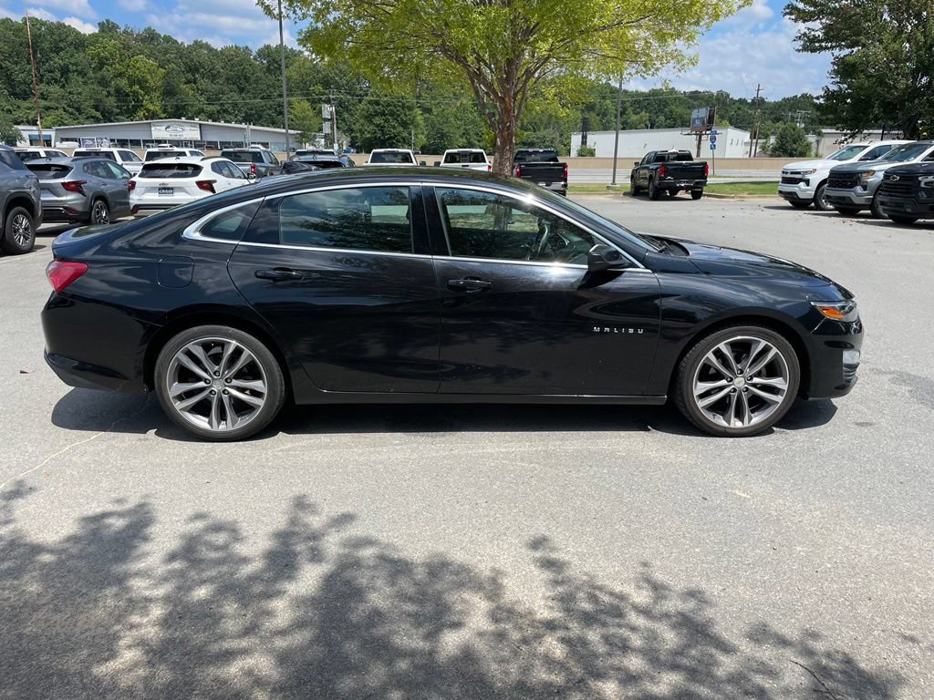 Used 2021 Chevrolet Malibu LT FWD image 8