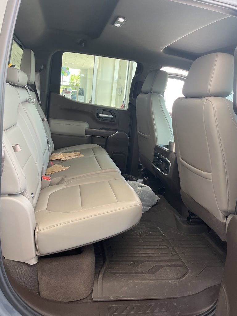 Used 2019 GMC Sierra 1500 SLT w/ SLT Premium Plus Package AWD/4WD image 23
