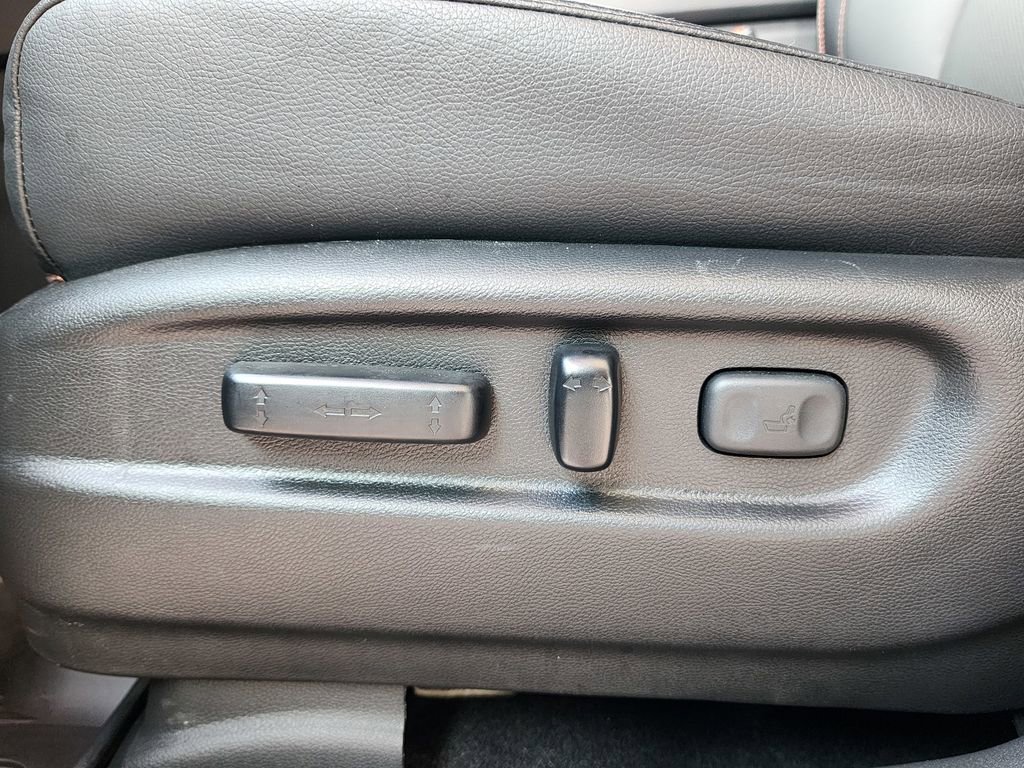 Used 2025 Honda Ridgeline TrailSport image 17