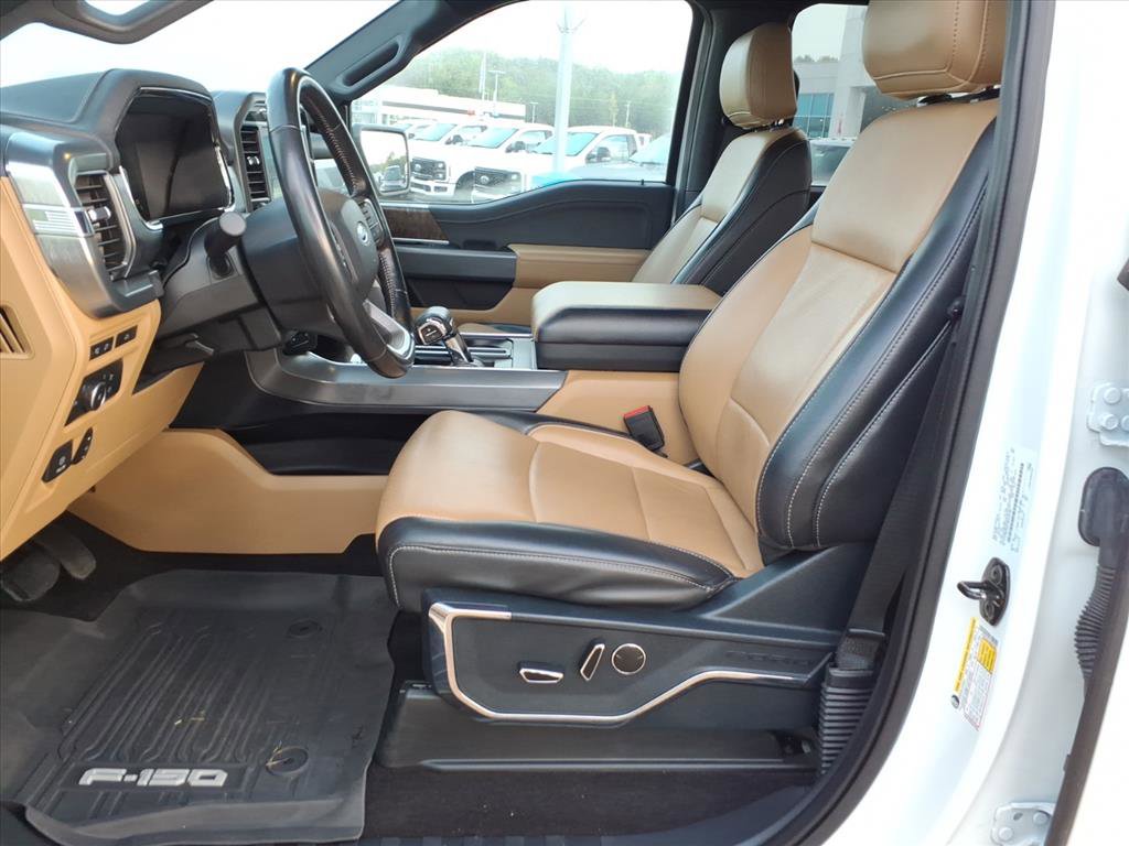 Used 2021 Ford F150 Lariat w/ Max Trailer Tow Package image 14