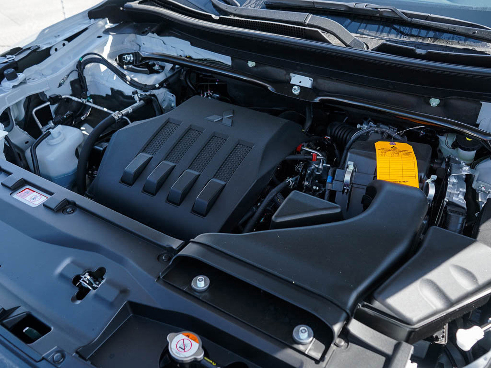 New 2025 Mitsubishi Eclipse Cross SE image 7