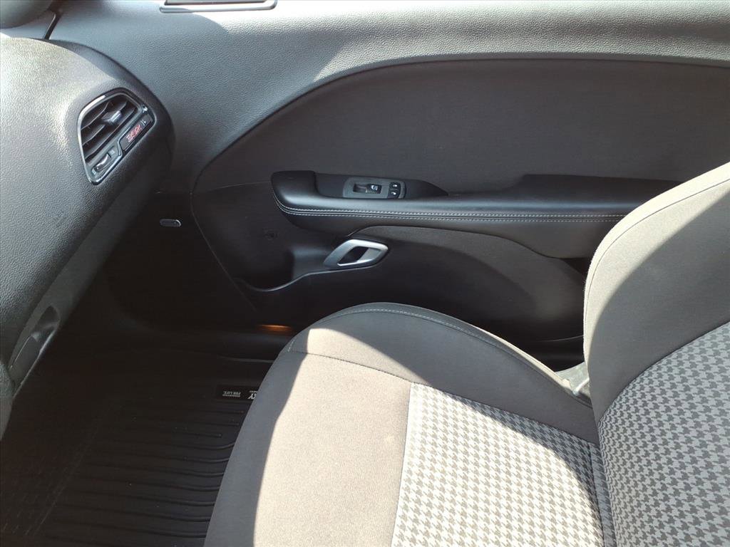 Used 2021 Dodge Challenger R/T Scat Pack w/ Driver Convenience Group image 31