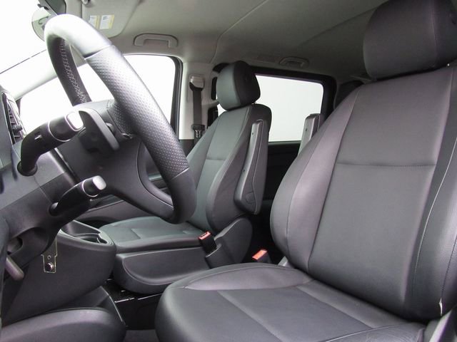 Used 2023 Mercedes-Benz Metris Passenger image 10