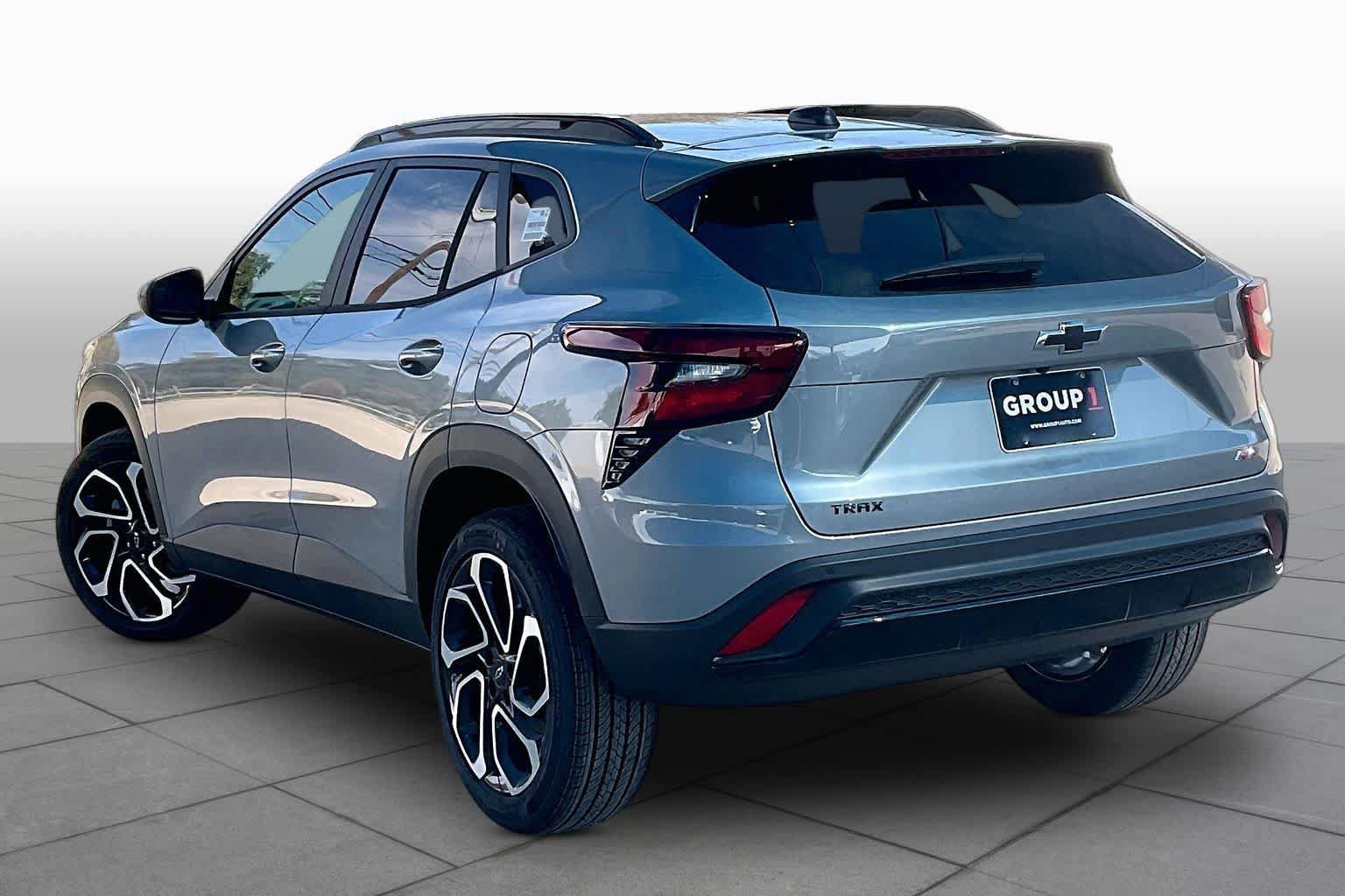 New 2026 Chevrolet Trax RS w/ Driver Confidence Package FWD image 12