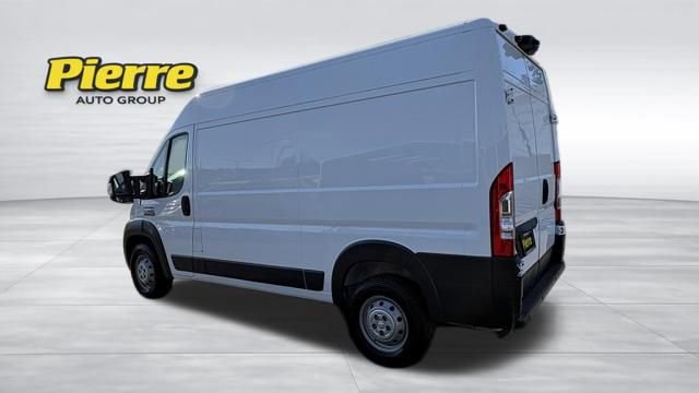 Used 2018 RAM ProMaster 2500 w/ Interior Convenience Group FWD image 2