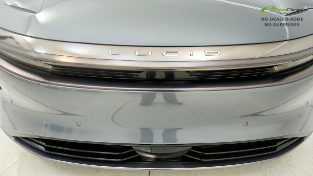 Used 2025 Lucid Air Pure RWD image 23