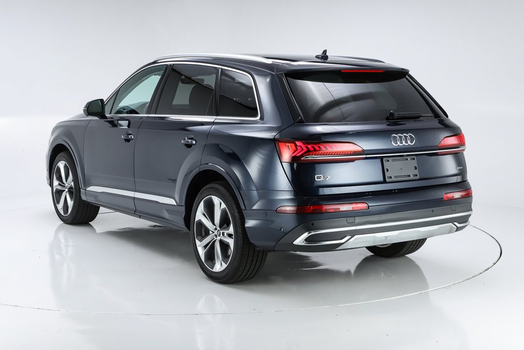 Used 2023 Audi Q7 3.0T Premium Plus w/ Premium Plus Package AWD/4WD image 10