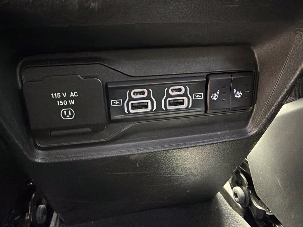 Used 2023 Jeep Grand Cherokee Trailhawk AWD/4WD image 13