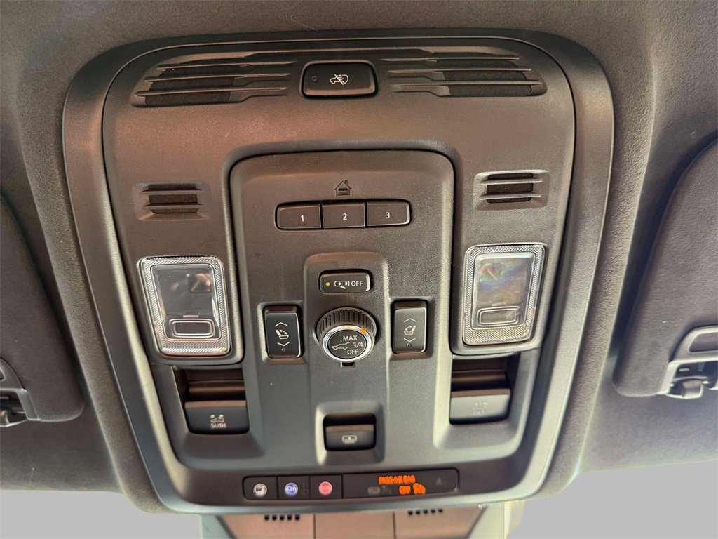 Used 2024 Cadillac Escalade ESV Sport Platinum w/ LPO, ONYX Package image 30