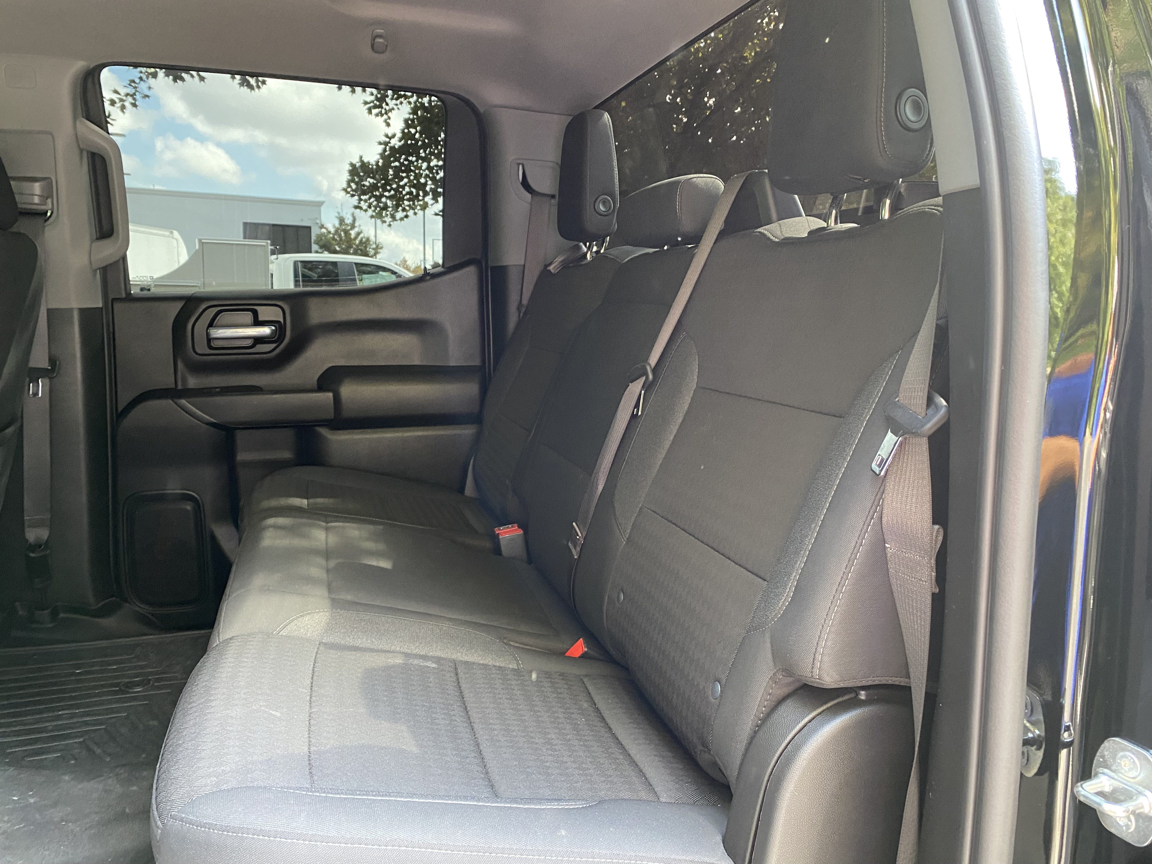 Used 2022 Chevrolet Silverado 1500 Custom AWD/4WD image 34