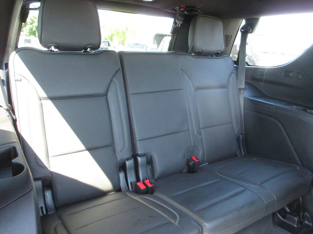 Used 2023 GMC Yukon Denali w/ Max Trailering Package AWD/4WD image 29