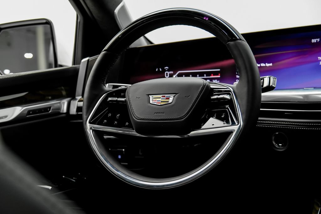 Used 2025 Cadillac Escalade Sport Platinum AWD/4WD image 18
