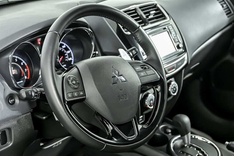 Used 2017 Mitsubishi Outlander Sport SEL FWD image 18