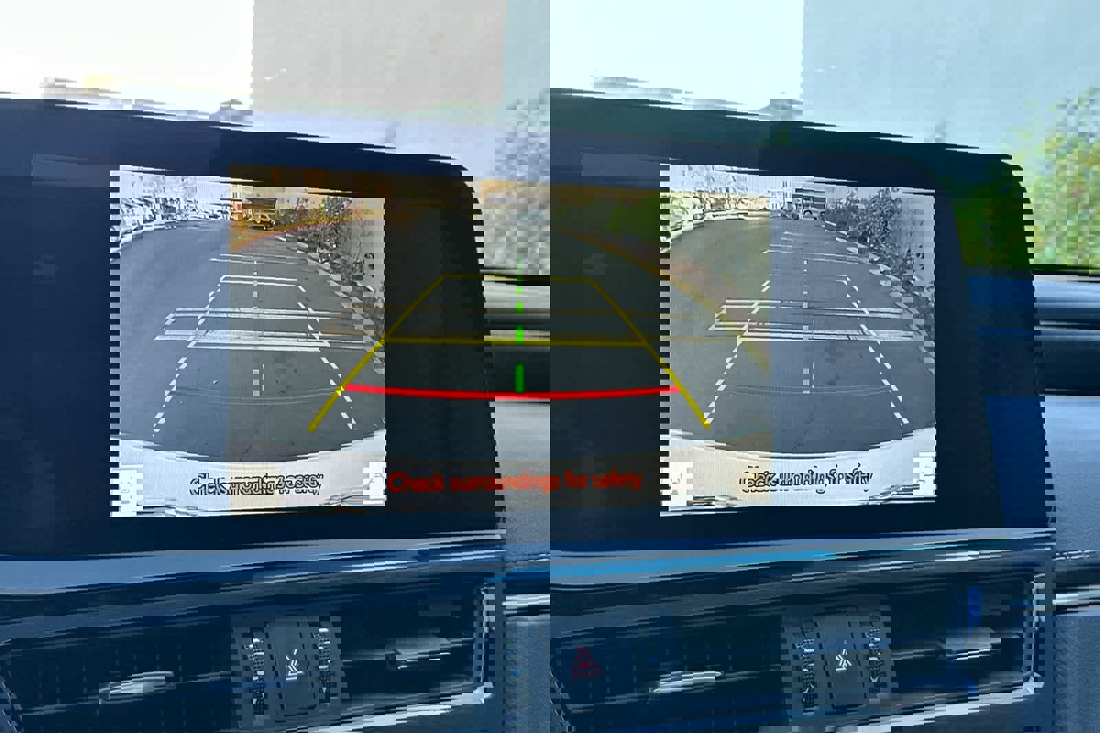 Used 2025 Lexus ES 350 w/ Premium Package image 21