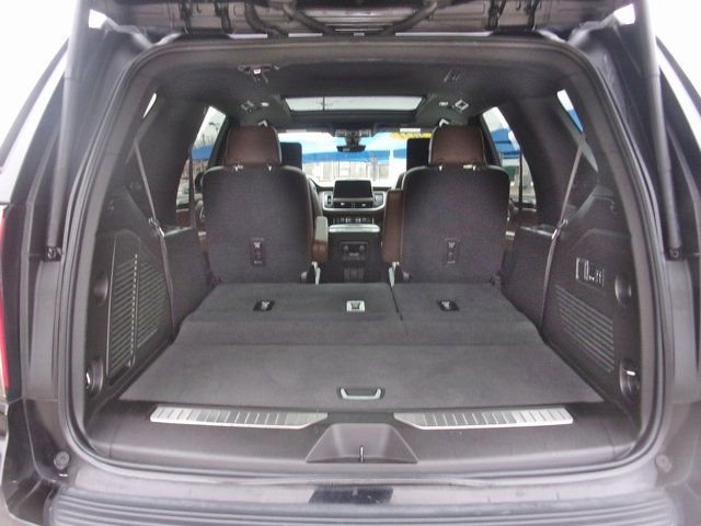 Used 2021 Chevrolet Tahoe High Country w/ Premium Package image 37