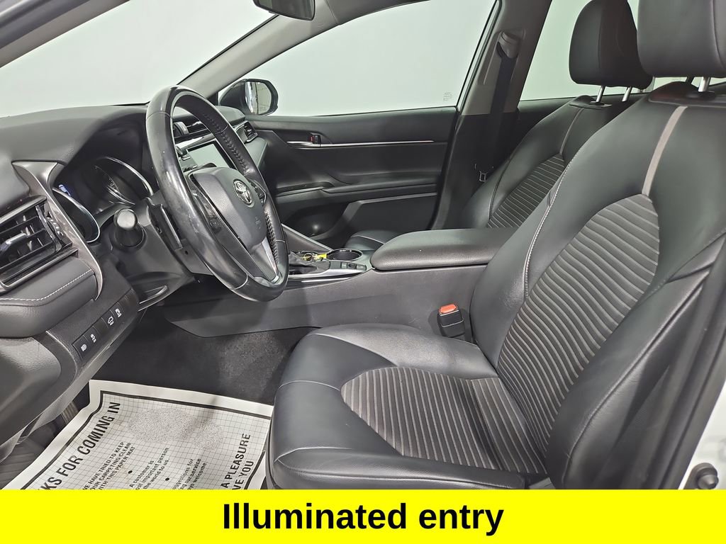 Used 2020 Toyota Camry SE image 9