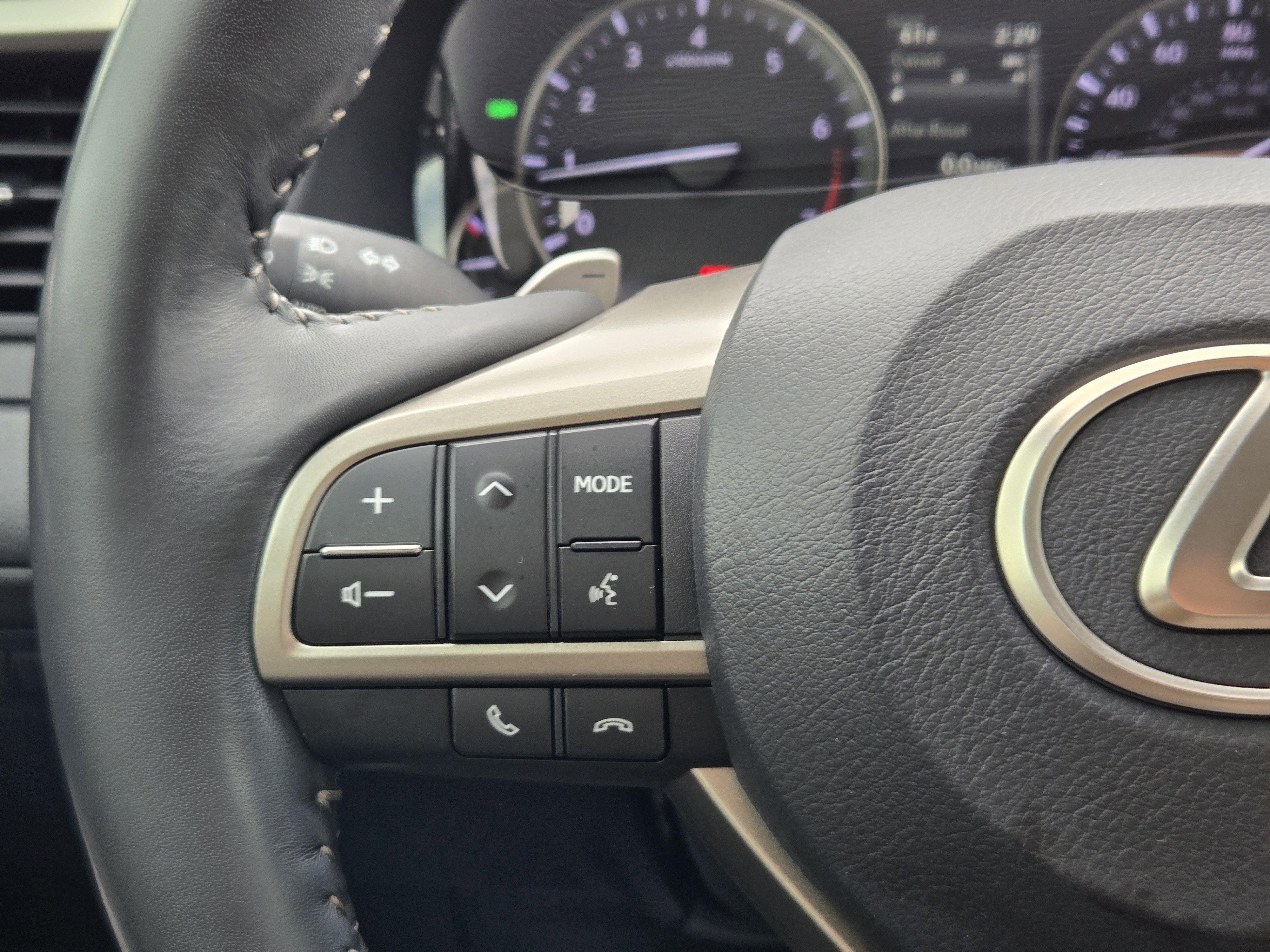 Used 2020 Lexus RX 350 FWD w/ Premium Package image 37