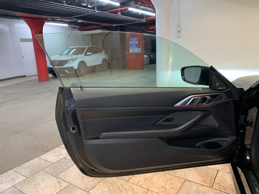 Used 2023 BMW 440i xDrive Coupe w/ Premium Package image 13