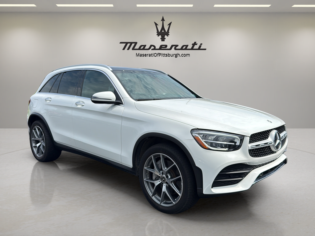 Used 2020 Mercedes-Benz GLC 300 4MATIC image 3