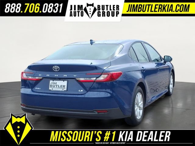 Used 2025 Toyota Camry LE FWD image 28