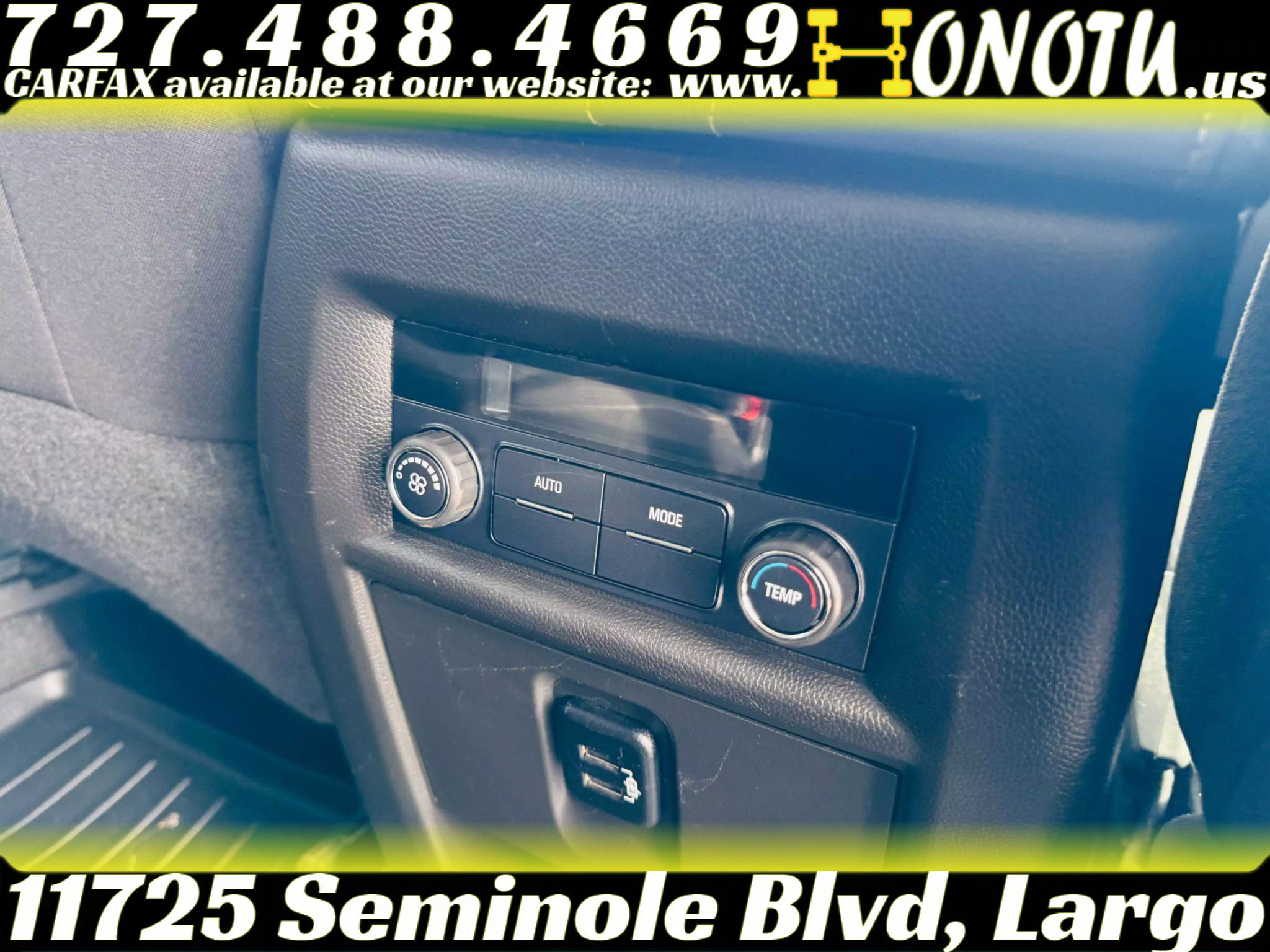 Used 2018 Chevrolet Traverse LT image 21
