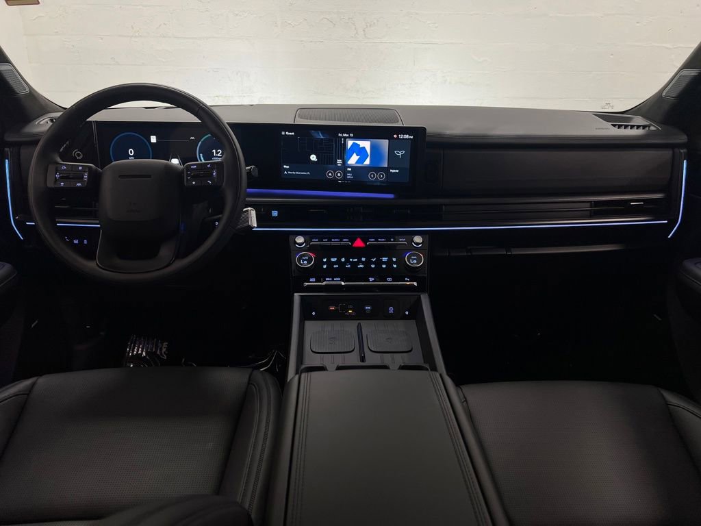 Used 2025 Hyundai Santa Fe Calligraphy image 14