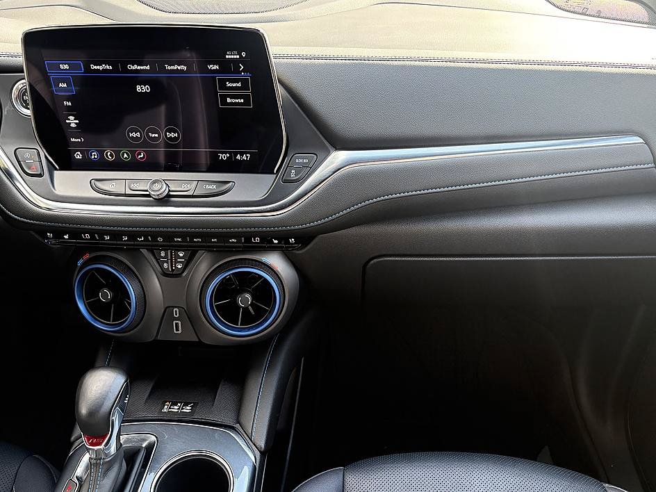 Used 2023 Chevrolet Blazer RS w/ Enhanced Convenience Package FWD image 13