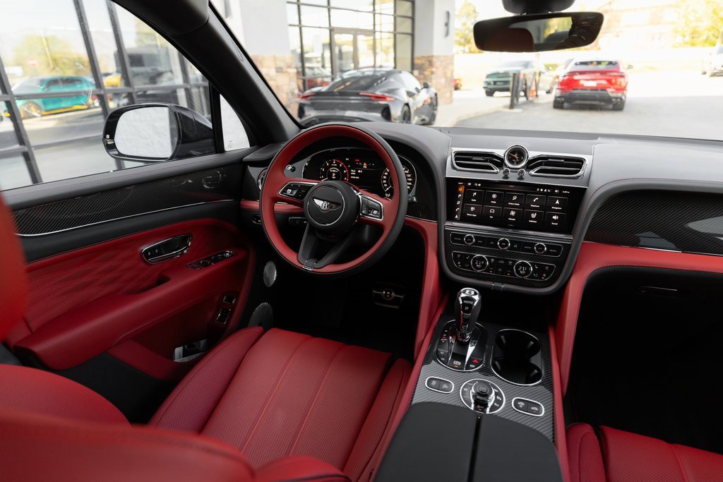 New 2025 Bentley Bentayga Extended Wheelbase image 19