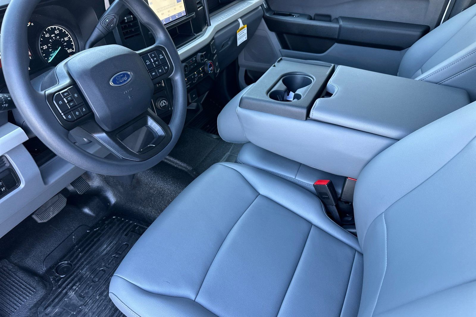 New 2026 Ford F350 XL w/ XL Chrome Package image 10