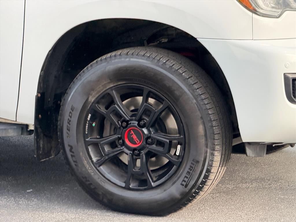 Used 2020 Toyota Sequoia TRD Pro AWD/4WD image 25