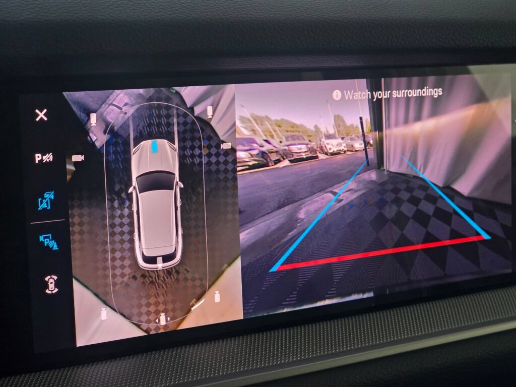 Certified 2025 Porsche Cayenne S AWD/4WD image 46
