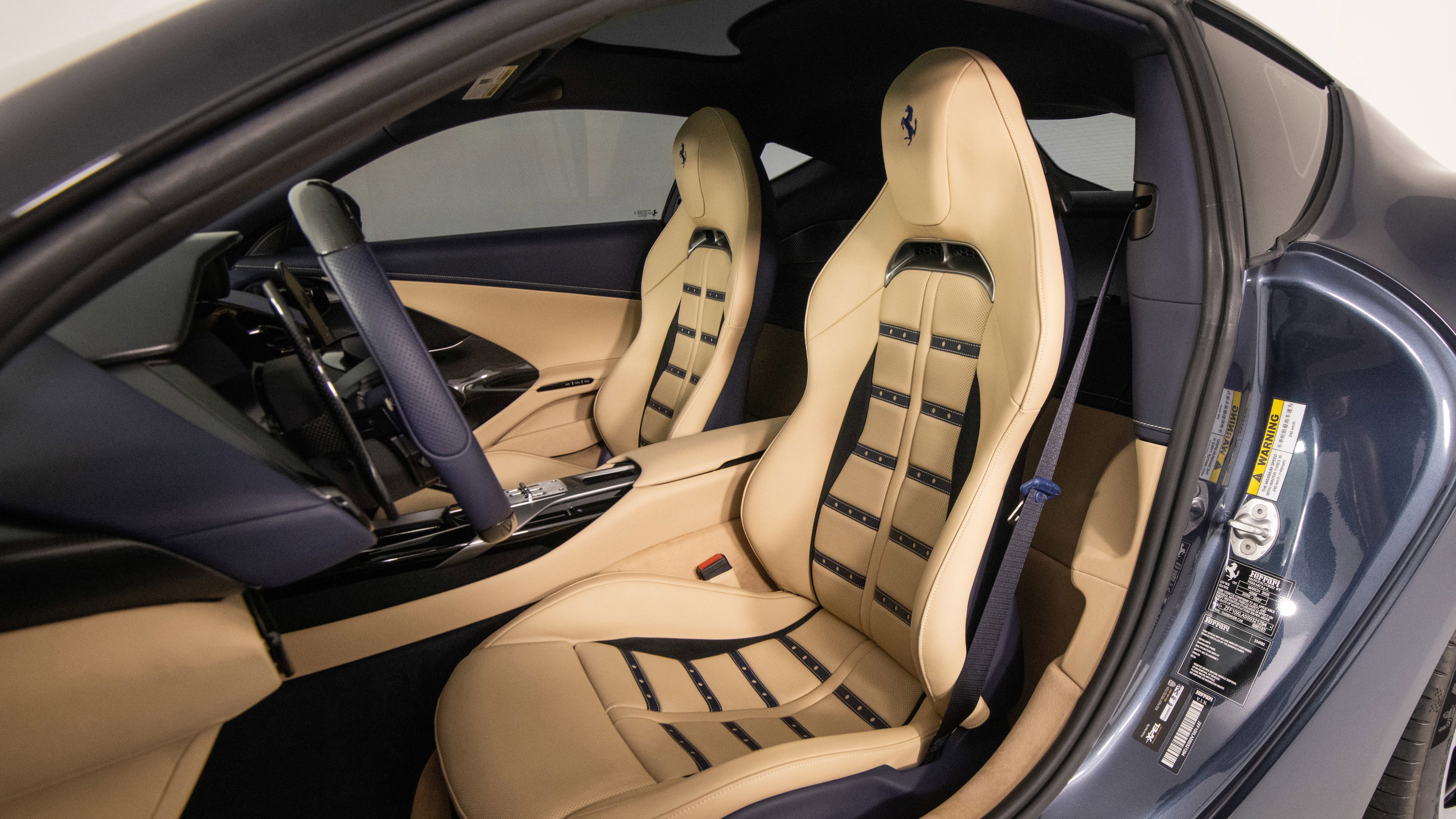 Certified 2025 Ferrari 12Cilindri image 17