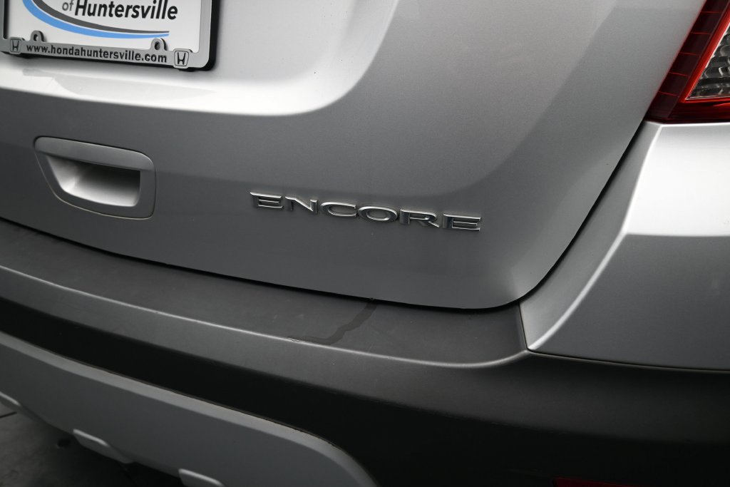 Used 2015 Buick Encore FWD image 19