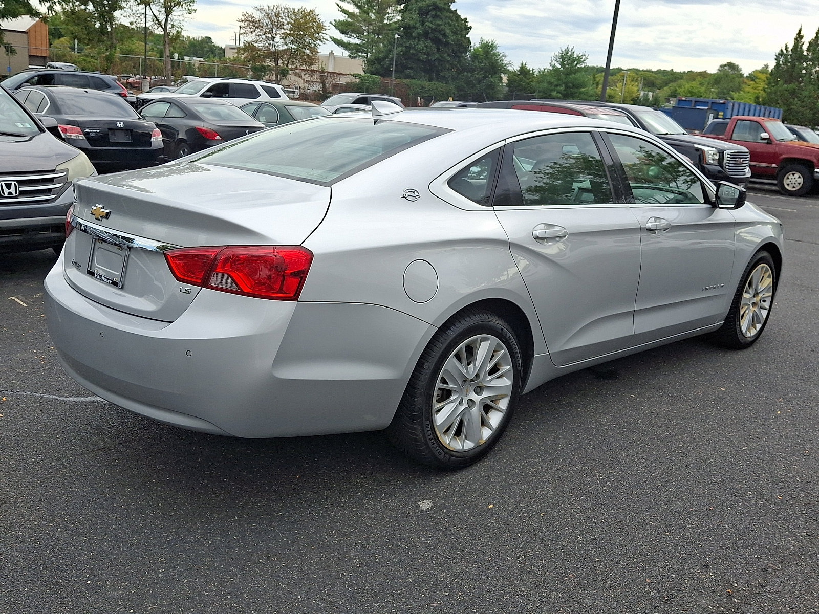 Used 2015 Chevrolet Impala LS w/ LS Convenience Package FWD image 6