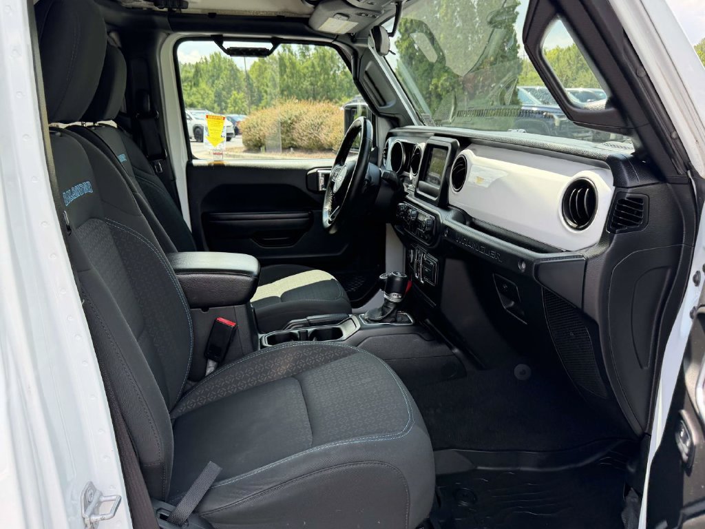 Used 2021 Jeep Wrangler Unlimited Sport AWD/4WD image 11
