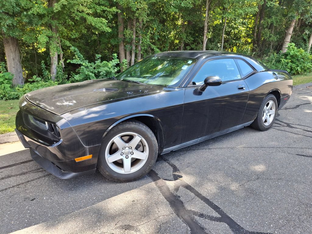 Used 2010 Dodge Challenger SE RWD video 1