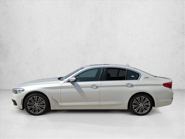 Used 2018 BMW 530e xDrive AWD/4WD image 7