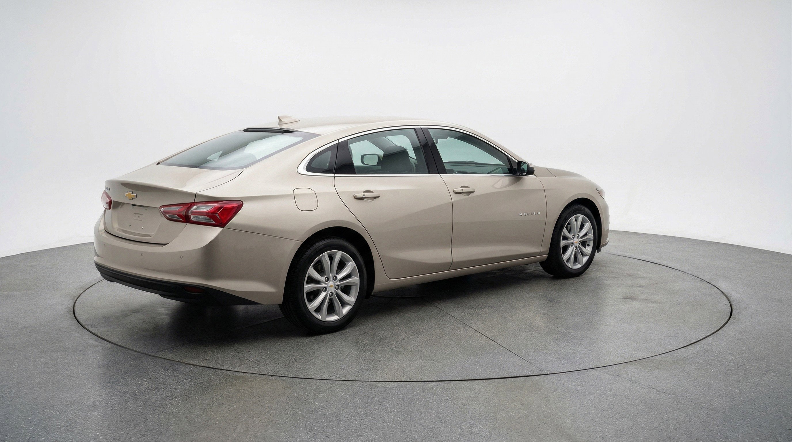Used 2024 Chevrolet Malibu LT image 9
